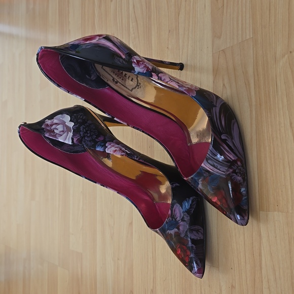 TED BAKER Floral Moniirra Pumps With Gold Accents High Heels Size 8.5 - Picture 3 of 12
